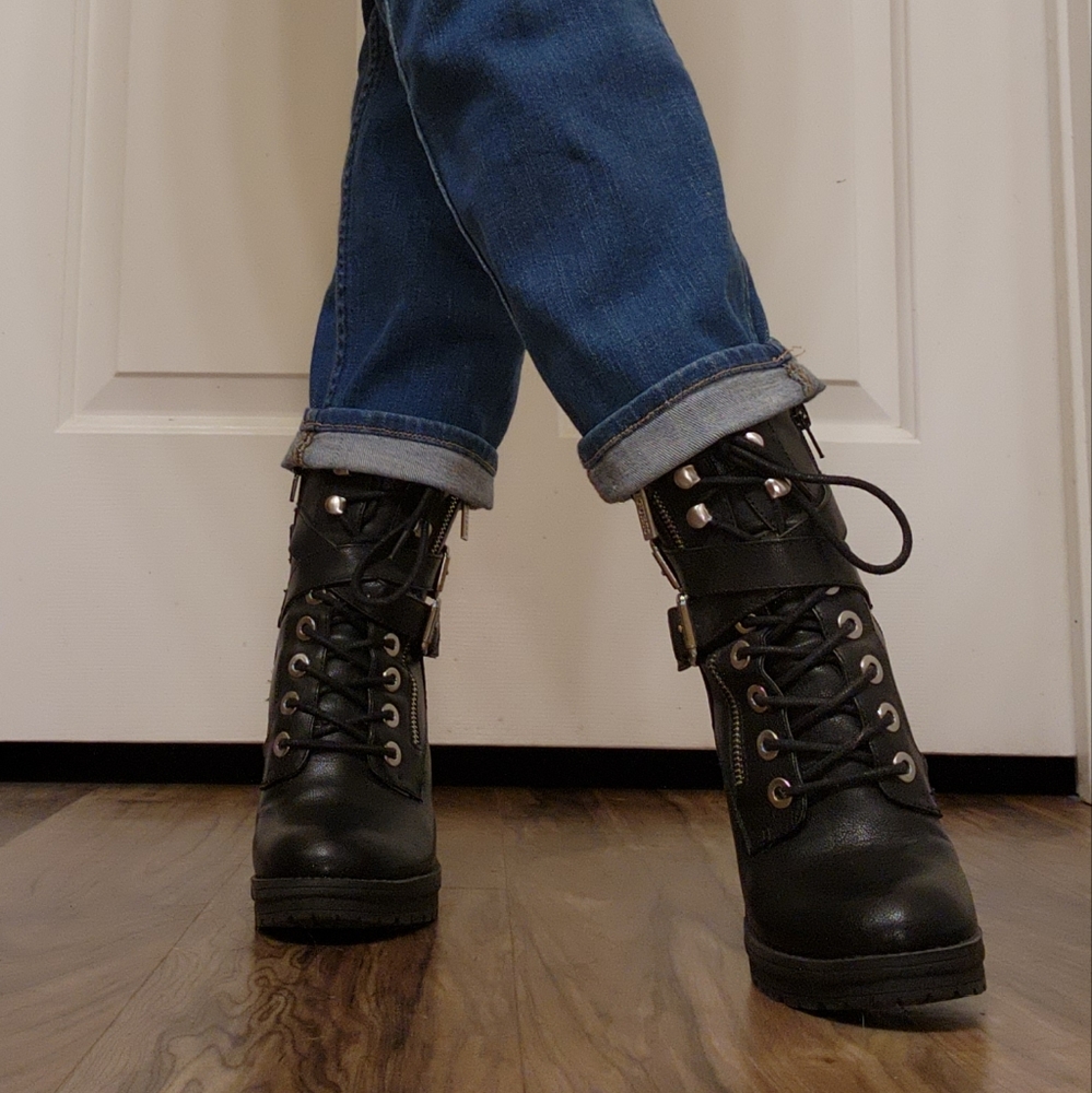 Black Moto Boot